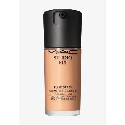 Immagine di MAC Studio FIX Fluid SPF15 Fondotinta, Taglia: 30 ml, Nc27
