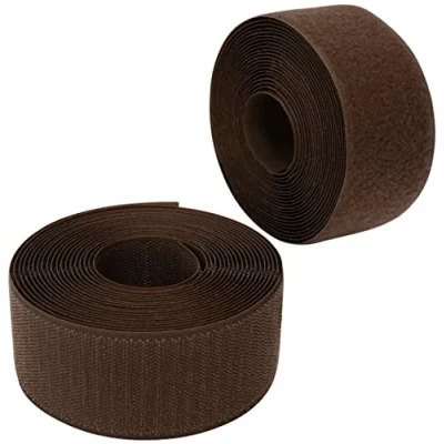 Immagine di Aerzetix C66008 Nastro/rotolo di scratch 50mm 5 metri auto aggrappante organizer/fermacavo striscia aggancio sacchetto indumento cinghia colore: cacao in poliammide e poliestere