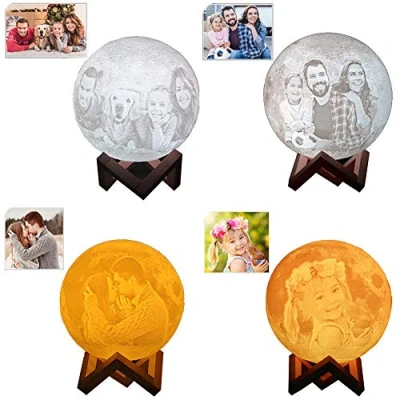 Immagine di Luna lampada personalizzata con Foto e testo 3D 16 colori telecomando controllo touch Dimmerabile USB Ricaricabile Regalo personalizzato Compleanno (Diametro 10 cm)