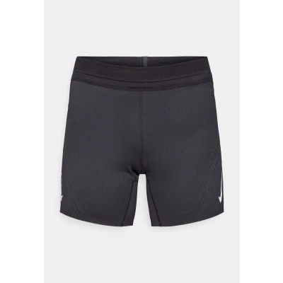 Immagine di Nike Performance Collant, Uomo, Taglia: Medium, Black/white