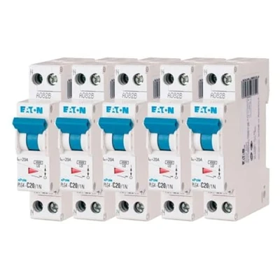Immagine di EATON 264747 PLG4 C20/1N DISJONTTORE MODULAARE PH/N Bianco MANETTA BLU 1P+N / 20A Curva C Connessione a vite 5 interruttori