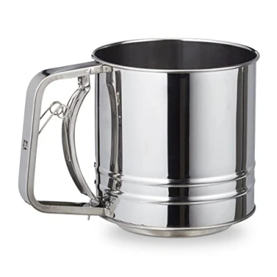 Immagine di Relaxdays, Argento Spargifarina con un Manico, Capiente, Setaccio per Zucchero a Velo &amp; Cacao, Ø 12,5 cm, Acciaio Inox