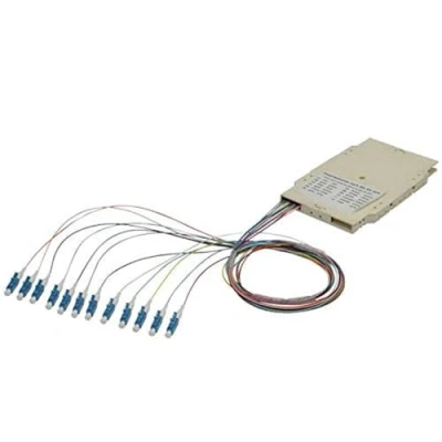 Immagine di Digitus A 96533 02 UPC 4 Cassetta giunzioni per fibra ottica Beige 1 pz.