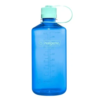 Immagine di Nalgene bottiglia d&#039;acqua Sustain Tritan leggero senza BPA, infrangibile per zaino da viaggio, escursionismo, palestra, 907 ml, bocca stretta, blu fiordaliso, 32 oz