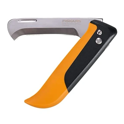 Immagine di Fiskars Coltello a Serramanico Per Frutta e Verdura, il Raccolto, Lunghezza Totale: 17,8 cm, Acciaio Inossidabile/Plastica, Nero/Arancione, X series, K80, 1062819