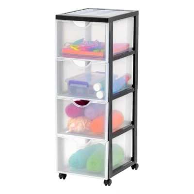Immagine di Iris Ohyama Cassettiera in Plastica con Ruote, 4 Cassetti Grandi, Nero, Maniglie Facili da Tirare, Organizzatore, per Camera Letto, Bagno, Scuola e Ufficio, Senza BPA, Contenitore, DDDC 304