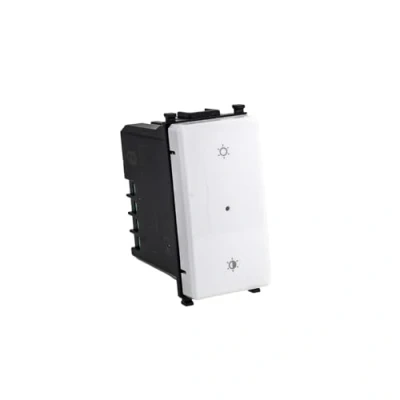 Immagine di Pulsante Dimmer Connesso Smart WiFi, Compatibile Con Vimar Plana, Colore Bianco, App Tuya, 220V Max 150W, Funzione Deviatore Invertitore