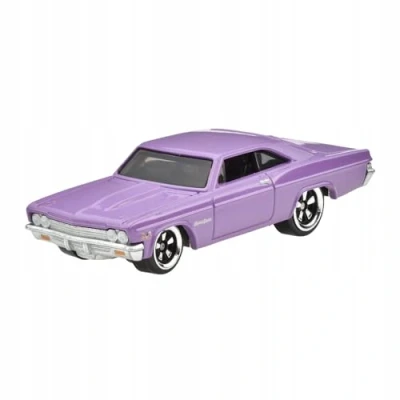 Immagine di Hot Wheels Fast And Furious Auto 1966 Chevy Impala Modellino Die Cast Scala 1:64 Lunghezza 7cm HRW53
