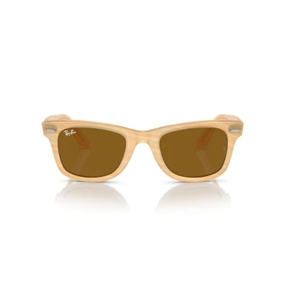 Immagine di Ray Ban Occhiali da sole unisex Wayfarer fotocromatici originali Rb2140, A righe fotocromatiche marrone/marrone, 50 mm