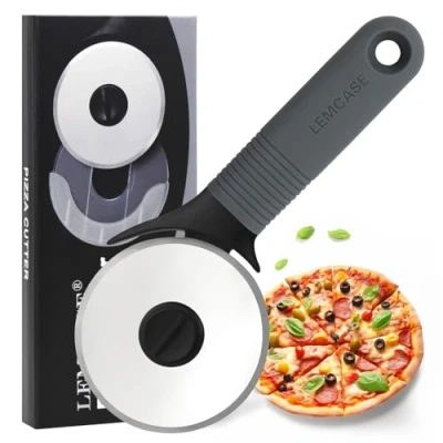 Immagine di LEMCASE Rotella Tagliapizza Professionale Taglia Pizza con Lama Affilato in Acciaio Inox e Antiscivolo Manico Silicone è MoltoFacile da Pulire, Grigio