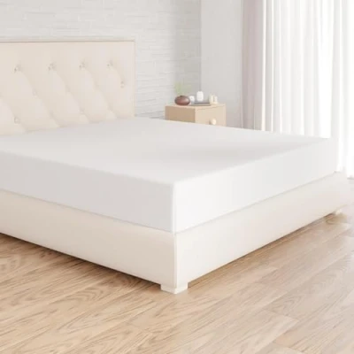 Immagine di Amazon Basics Lenzuolo con angoli Matrimoniale, 180 x 200 cm, in 100% cotone jersey altezza da 30cm, Bianco