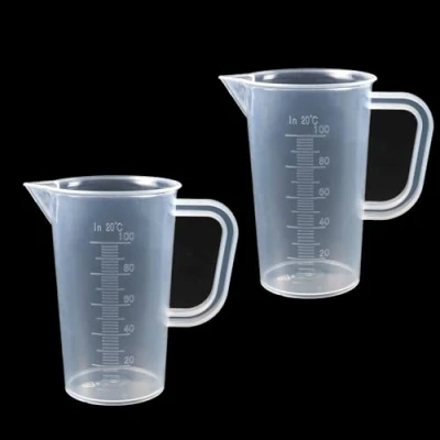 Immagine di Bicchiere Graduato Plastica 100ML,FANNAS 2 Pezzi Trasparente Tazza Dosatrice con Manico Recipiente Misurino Cucina,Adatto per le Misure di Laboratorio in Cucina