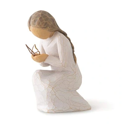 Immagine di Willow Tree 28025 Figurine Femmina con Farfalla di Suzan Lordi