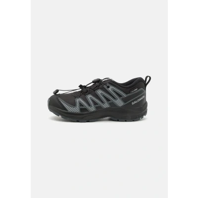 Immagine di Salomon XA PRO V8 Waterproof Unisex Scarpa da hiking per bambini, Taglia: 38, Black/turbulence/quarry Tessuto / sintetico