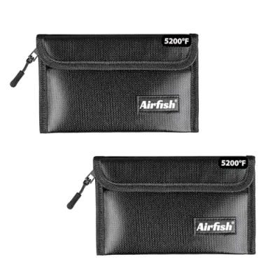 Immagine di Airfish 2 Pezzi Sacchetti per Soldi Ignifughi, 12.7 x 20cm, Borsa sicura Contanti, Oggetti di Valore e Passaporto con Rivestimento in silicone Chiusura a Cerniera Nero