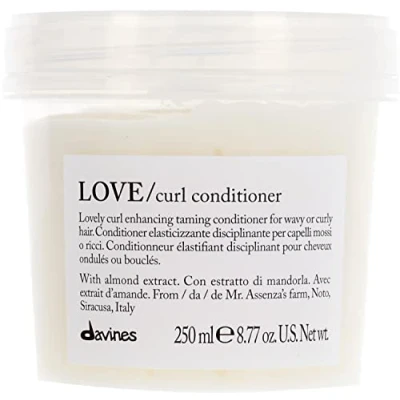 Immagine di Davines LOVE CURL Conditioner 250ml Balsamo per capelli ad alto contenuto proteico mossi o ricci Confezione 2022