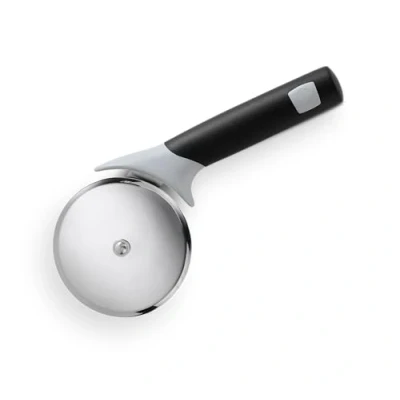 Immagine di Weber Tagliapizza, con Lama Extra Grande per Basi di Pizza Spesse o Sottili, in Acciaio Inox, Manico Ergonomico, Lavabile Lavastoviglie Nero/Argento (6690)