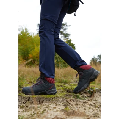 Immagine di Mammut NOVA IV MID GTX Scarpa da hiking, Donna, Taglia: 42, Black/blood red Nubuk / tessuto