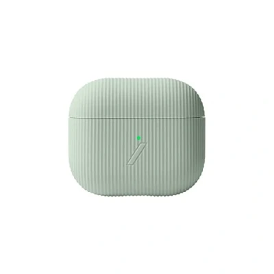 Immagine di custodia Native Union Curve Per AirPods (Gen 3) Elegante in silicone testurizzata Compatibile con la ricarica wireless Qi 3 (Sage)