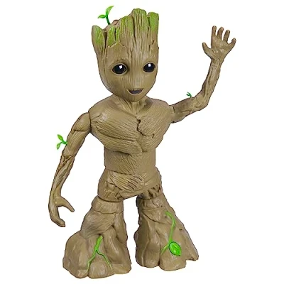 Immagine di Hasbro Marvel Studios I Am Groot, Groot balla e cresce, action figure interattiva da 34 cm, giocattoli di supereroe
