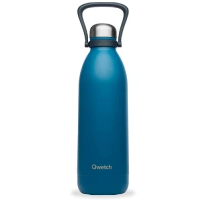 Immagine di Qwetch Bottiglia isolata in acciaio inox Matt Blu Anatra 1,5L 48h fredda e 16h calda impermeabile, senza BPA riutilizzabile per lo sport, i viaggi l&#039;ufficio