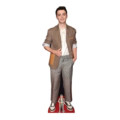 Immagine di STAR CUTOUTS CS1018 Sagoma in cartone a grandezza naturale di Noah Schnapp con mini abito marrone