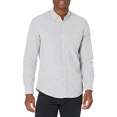 Immagine di Amazon Essentials Camicia Oxford con Tasca a Maniche Lunghe dalla vestibilità Aderente Uomo, Grigio, XS