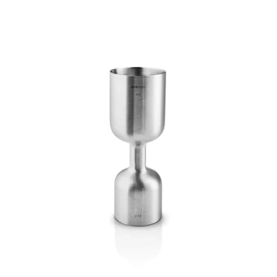 Immagine di Eva Solo Jigger per cocktail Liquid Lounge Contiene 2,5 cl e 5 cl. Design funzionalità danesi Acciaio spazzolato