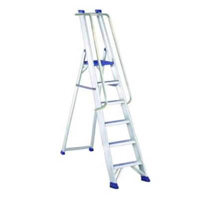 Immagine di Svelt Scala 6 gradini in Alluminio, Professionale, Ultra Resistente con Corrimano e Guardacorpo, Regina Special