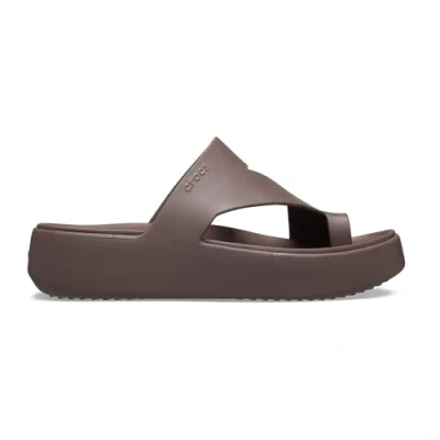 Immagine di Crocs Donna Getaway Platform Toe Loop Sandalo, Truffle, 42/43 EU