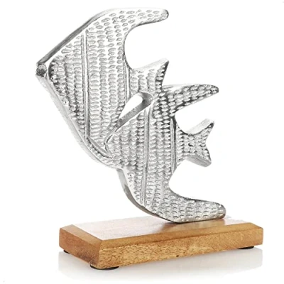 Immagine di com four® Premium Stand Pesce Decorativo in Metallo su Una Base Legno di Mango Marittimo da Mettere Piedi e Decorare (Color Argento Pesce)