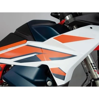 Immagine di UNIRACING off Road Scratch Saver per KTM 890 Adventure R Rally 2023 24. Kit Laterale
