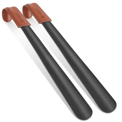 Immagine di ZOMAKE Calzascarpe Lungo In Metallo Acciaio Inossidabile Shoe Horn Con Manico Pelle,Calzante 42cm Calza Scarpe Facile Da Usare(2Pezzi Nero)