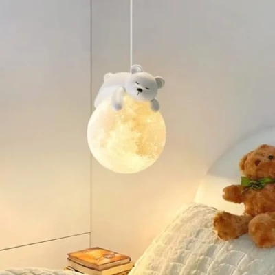 Immagine di GUANSHAN Lampada a sospensione Sleeping Bear Moon 3D da comodino soffitto Creative Lampadario decorativo per camera letto, cameretta dei bambini