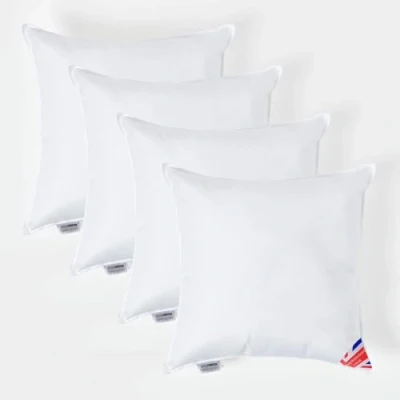 Immagine di HOMESCAPES Confezione da 4 inserti per cuscino in super microfibra, 60 cm x cm, perfetti rimbalzare e morbida fodera interna generosamente riempita, ipoallergenica, imbottitura cuscino,