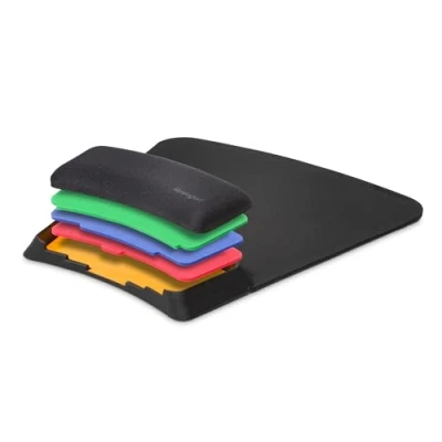 Immagine di Kensington K55793Eu Mouse Pad con Poggiapolsi Regolabile, Sistema Ergonomico Smartfit, Tappetino Antiscivolo per L&#039;Uso Confortevole di Computer O Laptop Laser E Ottici, Nero