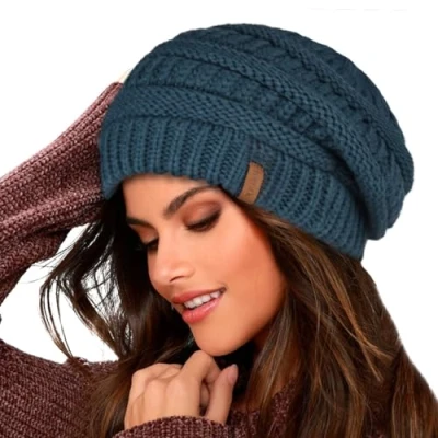 Immagine di FURTALK Knit Beanie Hat per Donna Linea in Pile Sci Skull cap Slouchy Cappelli Invernali