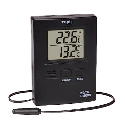 Immagine di TFA Dostmann Termometro digitale per interni ed esterni, 30.1012.01, sensore cavi impermeabile, valori massimi e minimi, temperatura interna esterna, Amazon Exclusiv, altezza 8,5 cm, nero