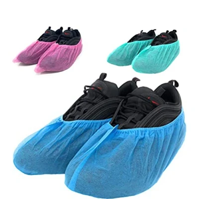 Immagine di Copriscarpe Monouso in TNT Resistenti 6 g. Calzari Usa e Getta (DPI) Dispositivi di Protezione Individuale Pulizia per la Casa, Giardinaggio, Ambienti Professionali Quantità 100 200 400 1000pz
