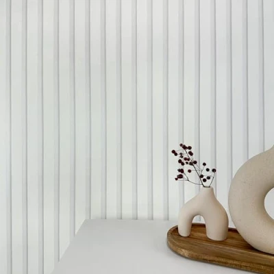Immagine di WALLCOVER Sfondo Carta da parati bianca in tessuto non a righe grigie Pannelli d&#039;argento stile scandinavo, moderna Lamelle Made Germany