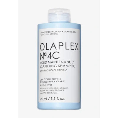 Immagine di Olaplex No. 4C Bond Maintenance Clarifying Shampoo 250 ml