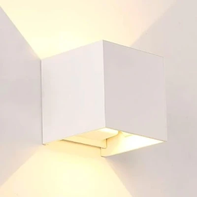 Immagine di M Ledme Lampada da parete Esterno/Interno Bianco LED 6W, 3000k caldo, Fascio di luce regolabile, IP54 impermeabile, ideale Illuminazione esterna, Giardino, Terrazza, Patio, LM6197