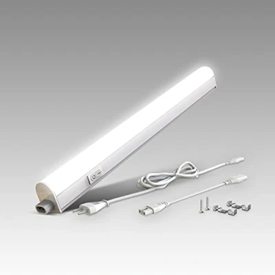 Immagine di B.K.Licht lampada sottopensile cucina LED, luce bianca naturale 4000K, LED integrati da 4W, lunghezza 31cm, interruttore on off, plastica, moderna collegabile con lampade uguali, 230V IP20
