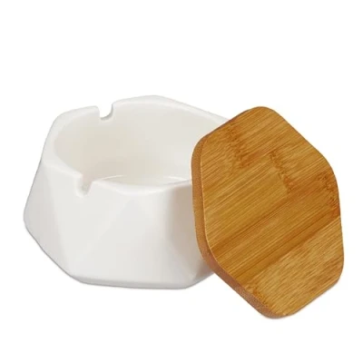 Immagine di Relaxdays Posacenere con Coperchio, in Ceramica, Porta Cenere per Interni ed Esterni, HLP 6x10,5x10,5 cm, Bianco Marrone