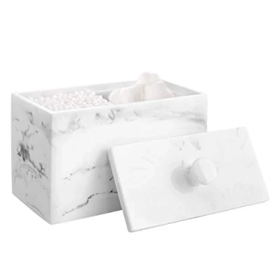 Immagine di Luxspire Contenitore Trucchi in Resina con Coperchio,2 Scompatimenti Ultra Resistente Urti Graffi,Dim 13,5 x 9,5 7 cm Accessori Bagno, per Gioielli, Pennelli Rettangolo Marmo Bianco