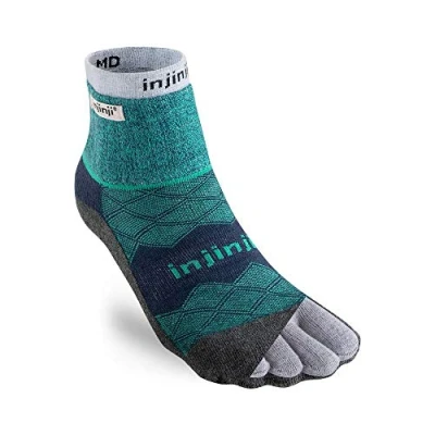 Immagine di Our unique running system with two socks, the Liner + Runner, offers exceptional blister prevention, moisture management, total foot use and cushioning.