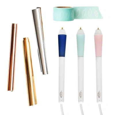 Immagine di We R Memory Keepers 661095 One Foil Quill Freestyle, Kit di Base con 3 Penne, Rotoli Lamina e Nastro Washi per la Creazione Biglietti, Scrapbooking Bullet Journal, Rame, diverse