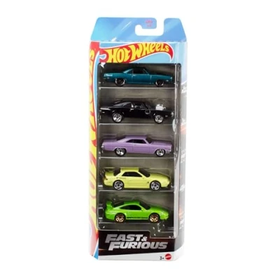 Immagine di Hot Wheels Set Fast &amp; Furious da 5 veicoli die cast in scala 1:64 ispirati e visti nei film della saga, dettagli autentici temi assortiti, giocattolo per bambini, 3+ anni, JDR19