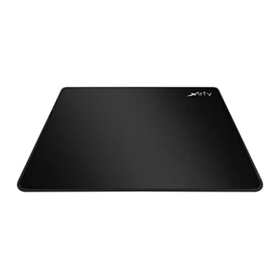 Immagine di Xtrfy GP2, Ampio Tappetino per Mouse da Gioco in Tessuto (460 x 400 4 mm), Precisione ad ogni Movimento del Mouse, Bordi Cuciti, Fondo Antiscivolo, Lavabile Lavatrice, Nero
