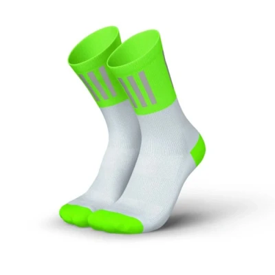 Immagine di INCYLENCE High Viz Calzini da corsa con riflettori, funzionali e traspiranti per la massima visibilità, 1 paio, V3 Green, 39 42